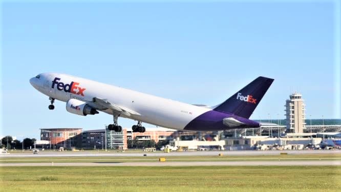COVID-19 vaccine draws international cargo carriers to Grand Rapids