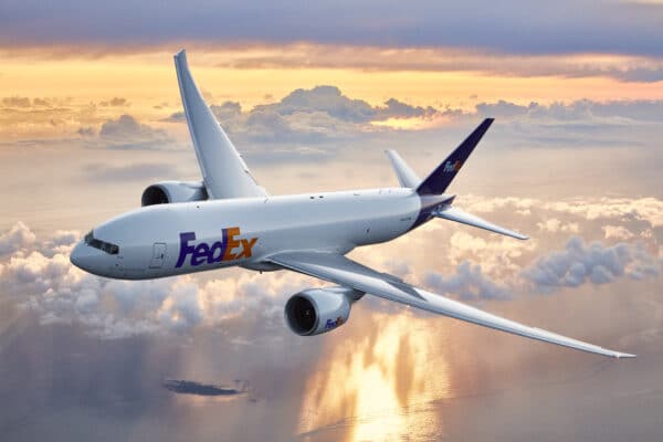 Omicron forces FedEx to suspend some domestic airfreight products